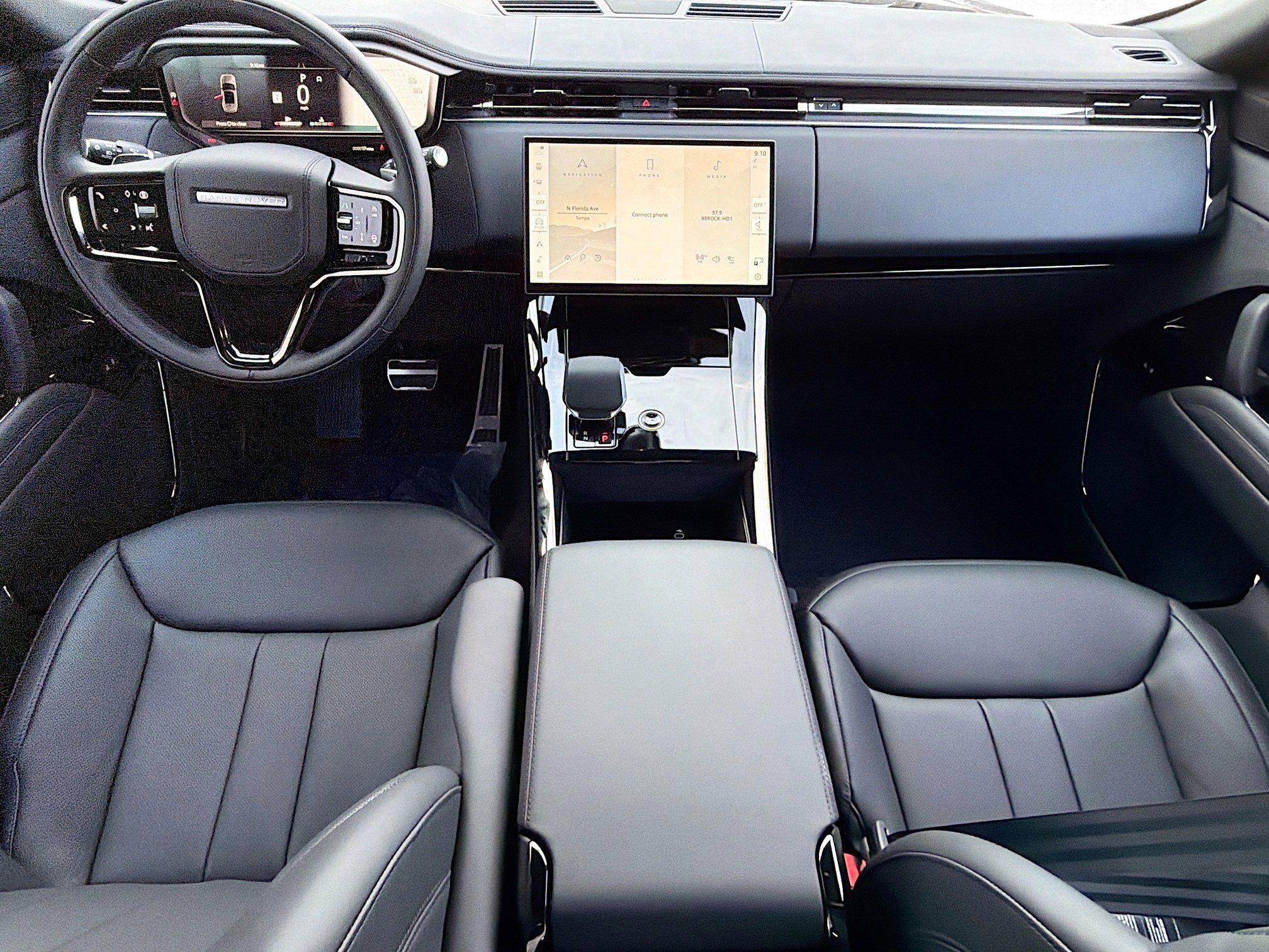 New 2026 Land Rover Range Rover Sport Dynamic SE image 15