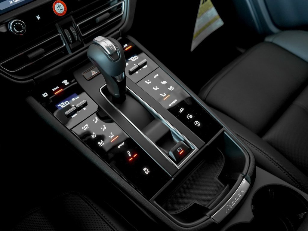New 2026 Porsche Macan S image 17