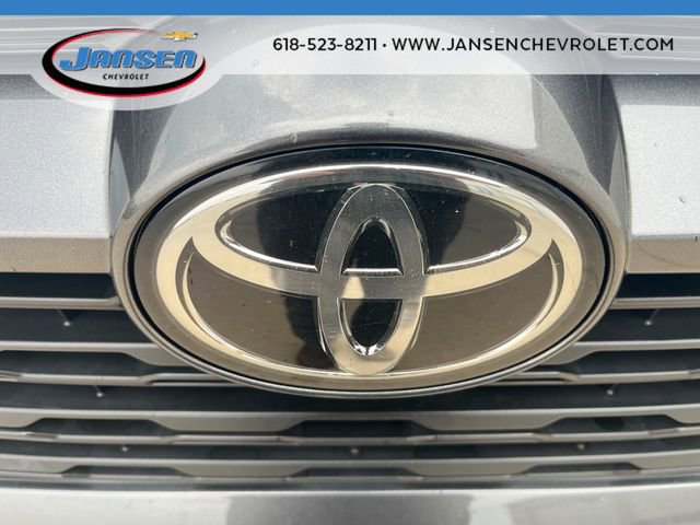 Used 2020 Toyota RAV4 XLE w/ Convenience Package image 31