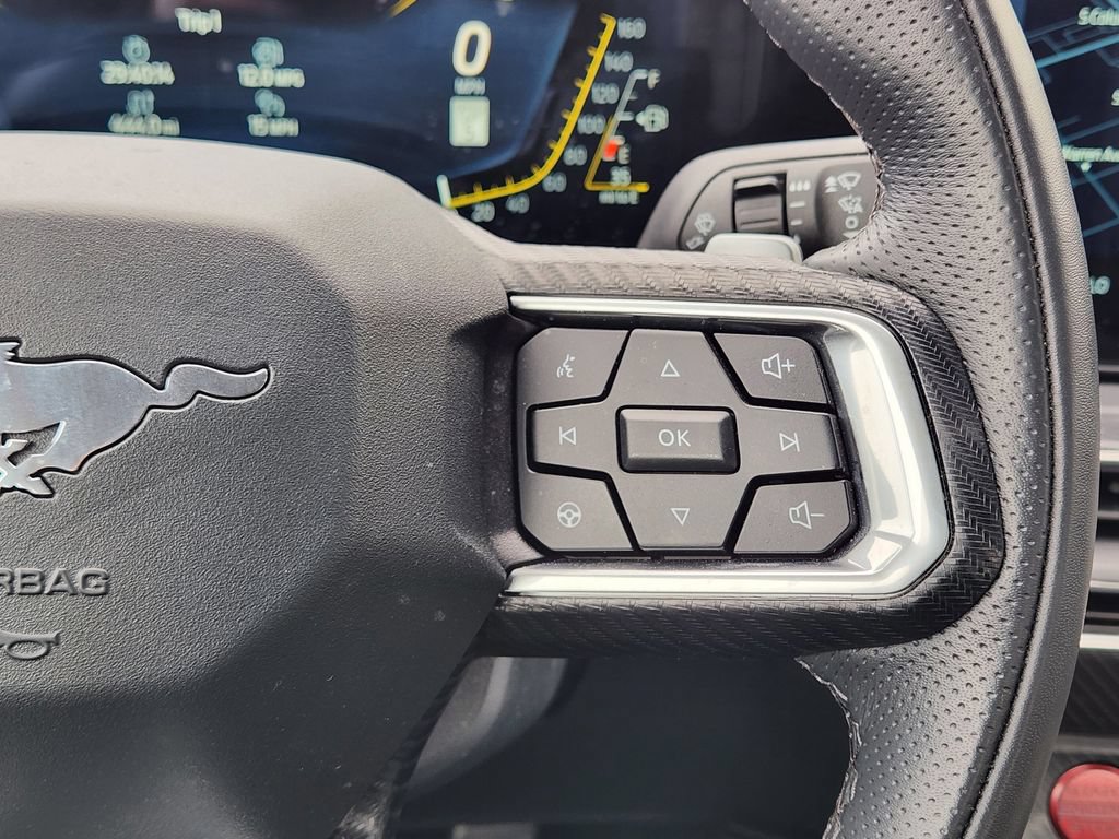 Used 2025 Ford Mustang GT Premium RWD image 23