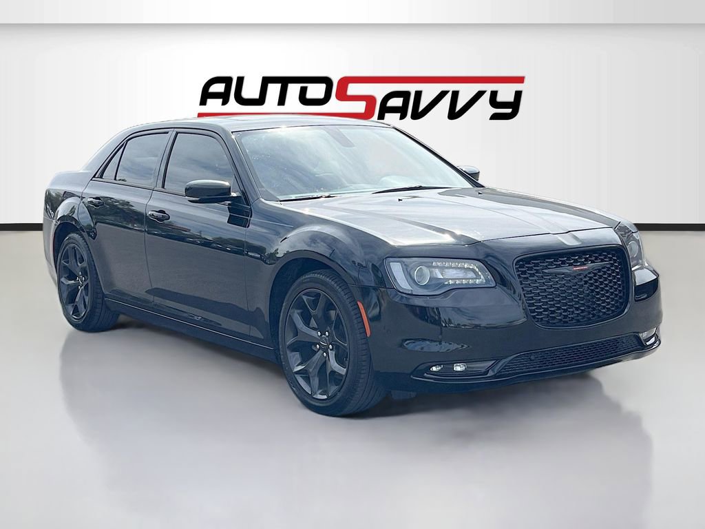 Used 2023 Chrysler 300 S w/ Comfort Group RWD image 1
