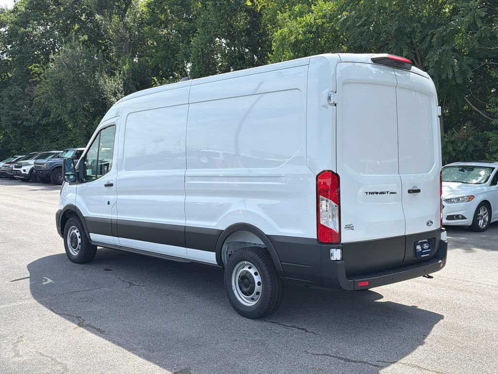 New 2026 Ford Transit 250 148 Medium Roof RWD image 6