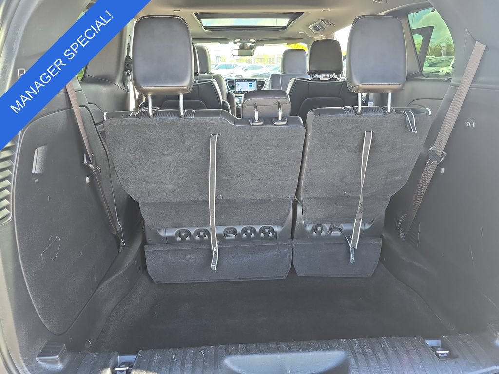 Used 2025 Chrysler Pacifica Limited FWD image 13