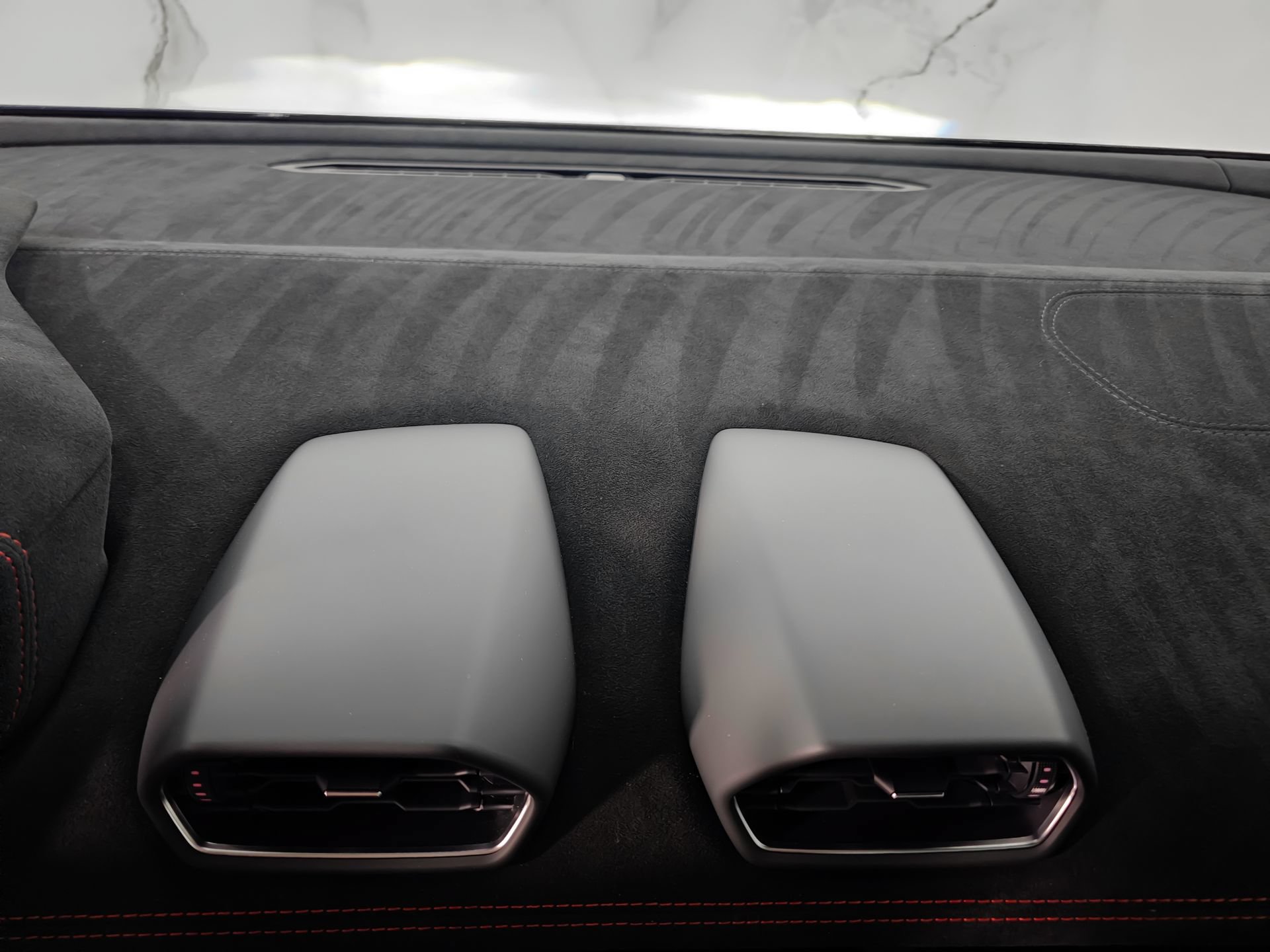 Used 2023 Lamborghini Huracan STO RWD image 47