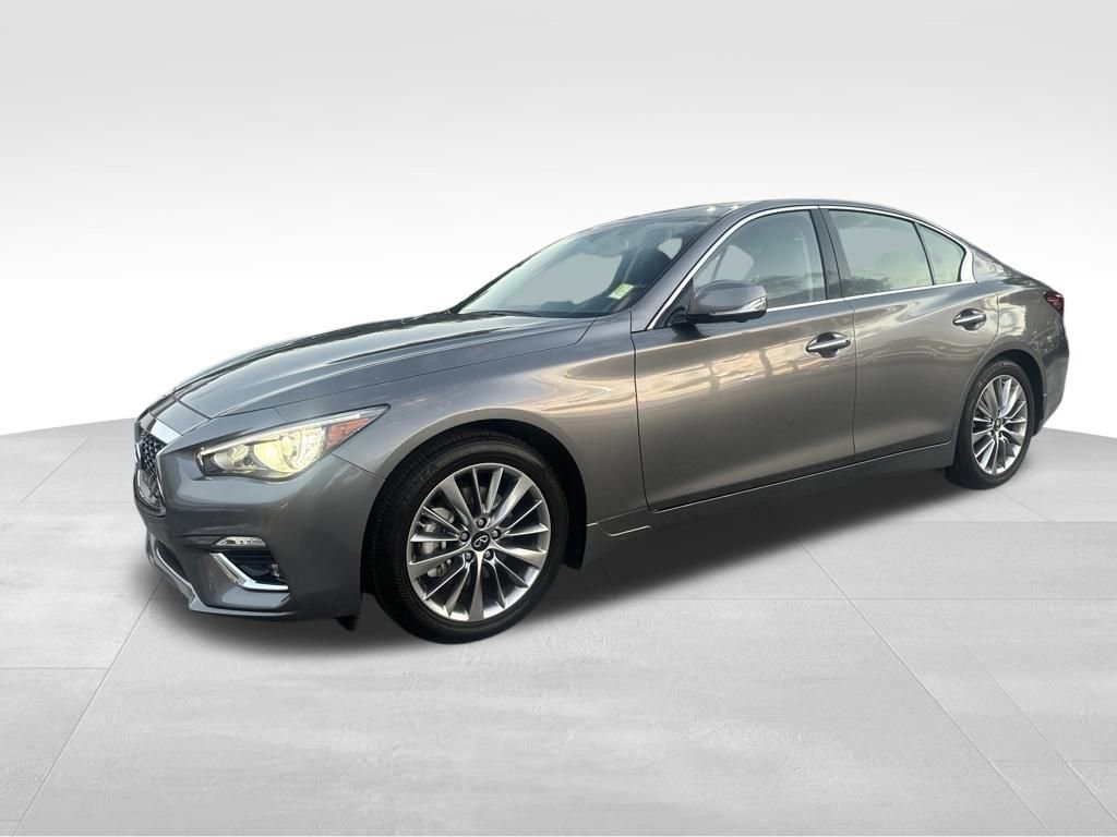 Used 2023 INFINITI Q50 Luxe w/ Cargo Package image 3