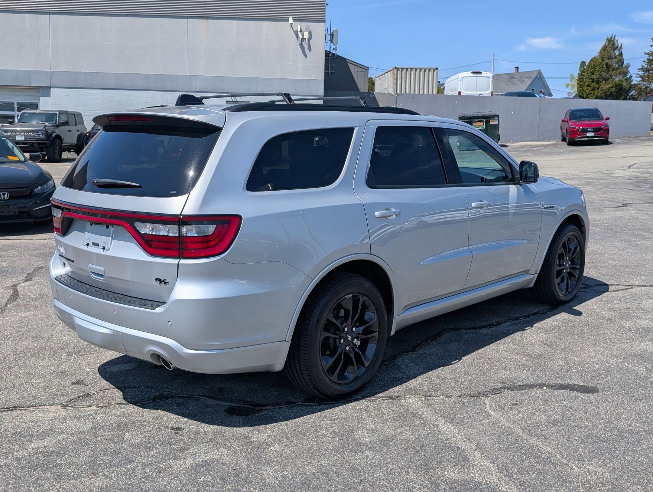 Used 2025 Dodge Durango R/T image 3