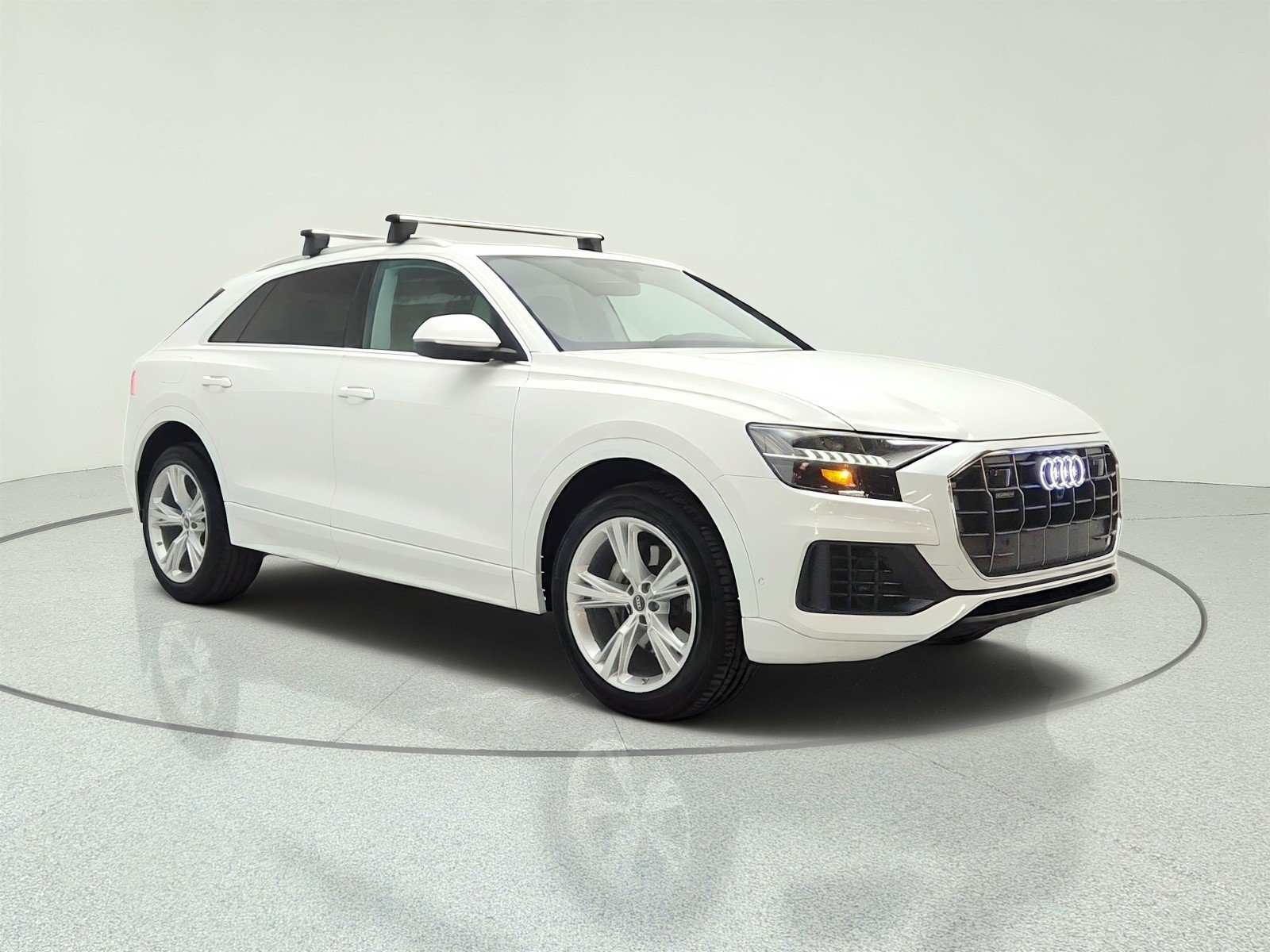 Used 2023 Audi Q8 Premium w/ Convenience Package AWD/4WD image 3