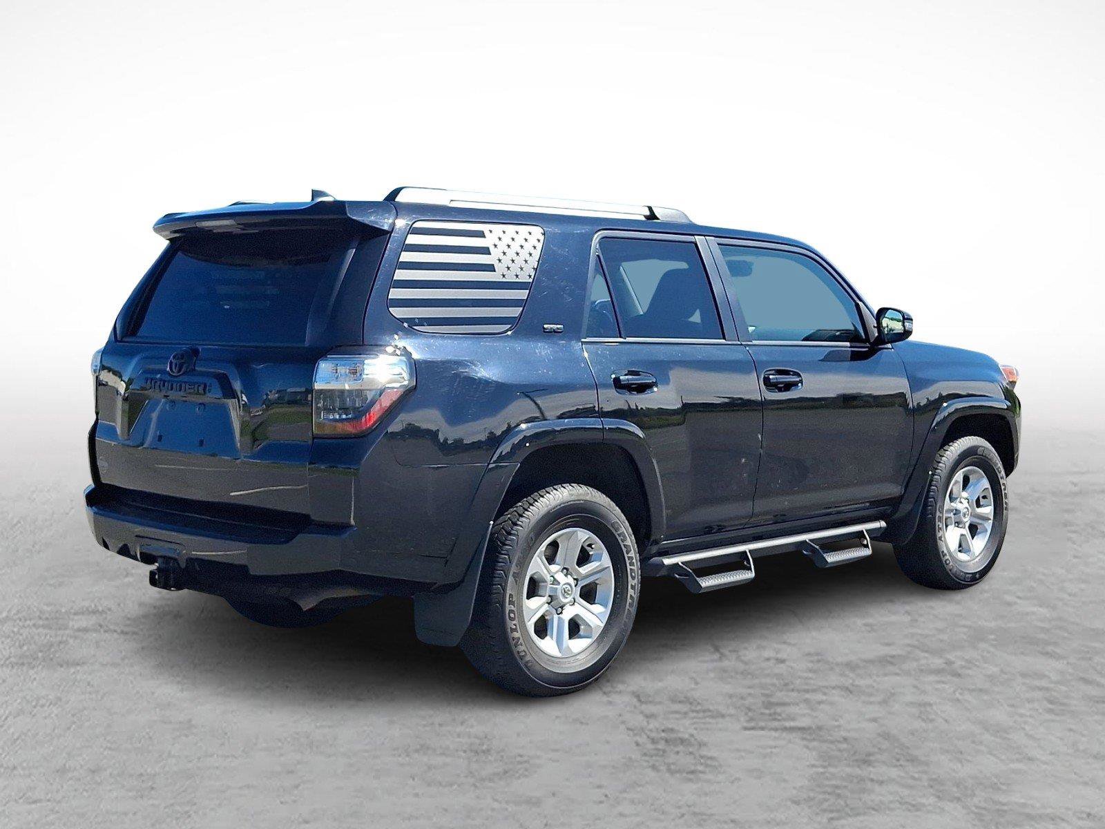 Used 2024 Toyota 4Runner SR5 Premium w/ Moonroof Package AWD/4WD image 6
