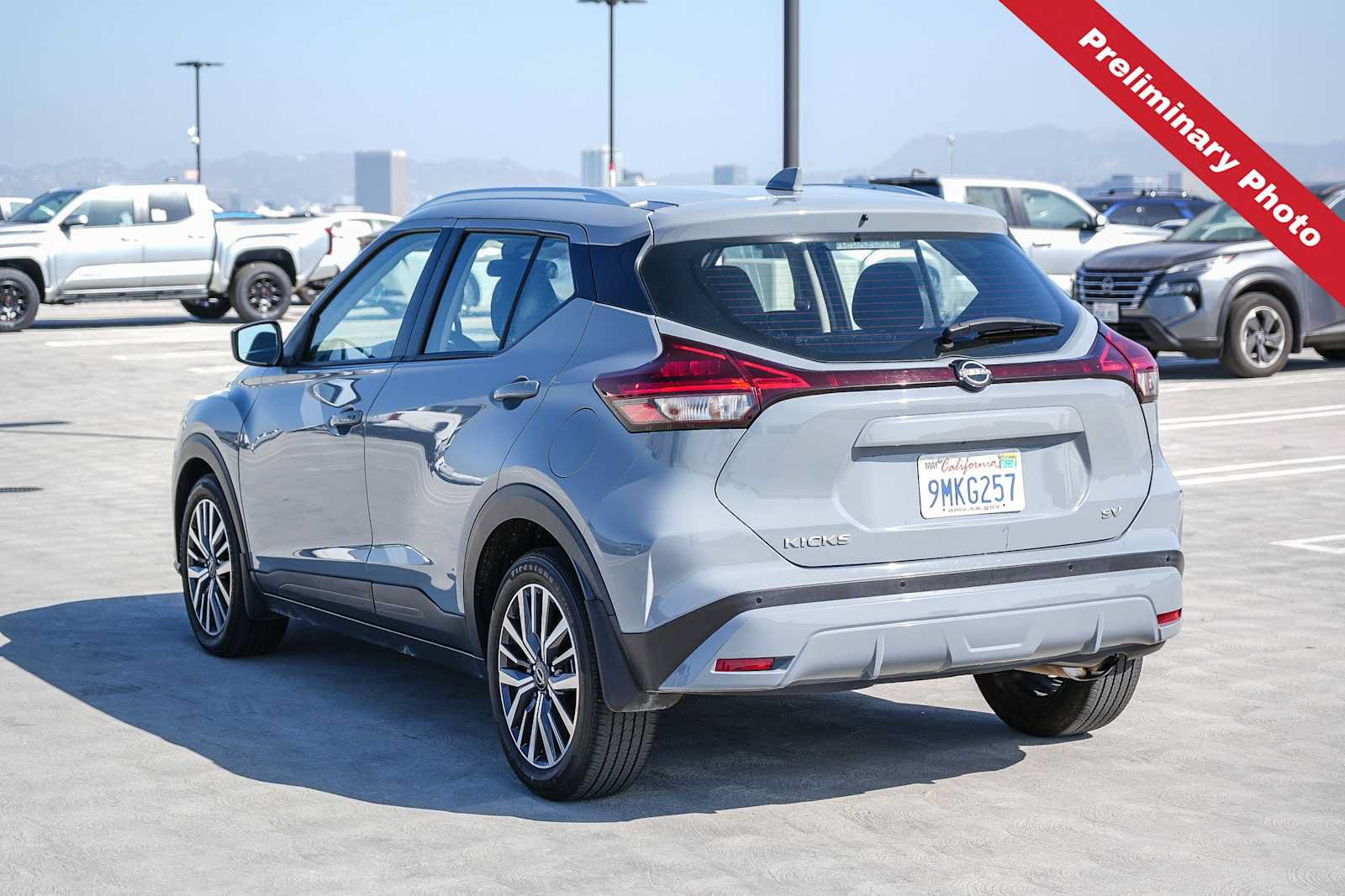 Used 2024 Nissan Kicks SV FWD image 8