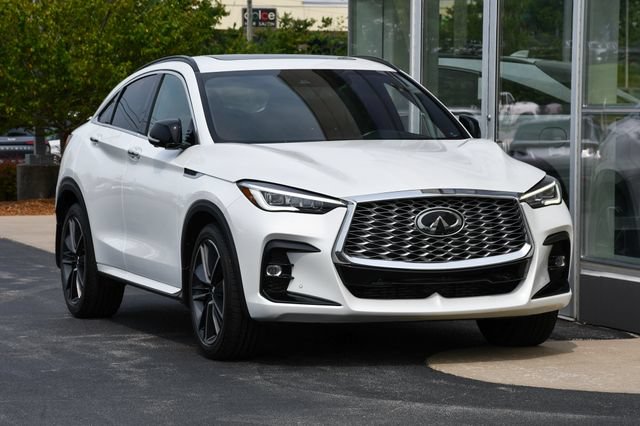 Used 2023 INFINITI QX55 Sensory w/ Lighting Package AWD/4WD image 6
