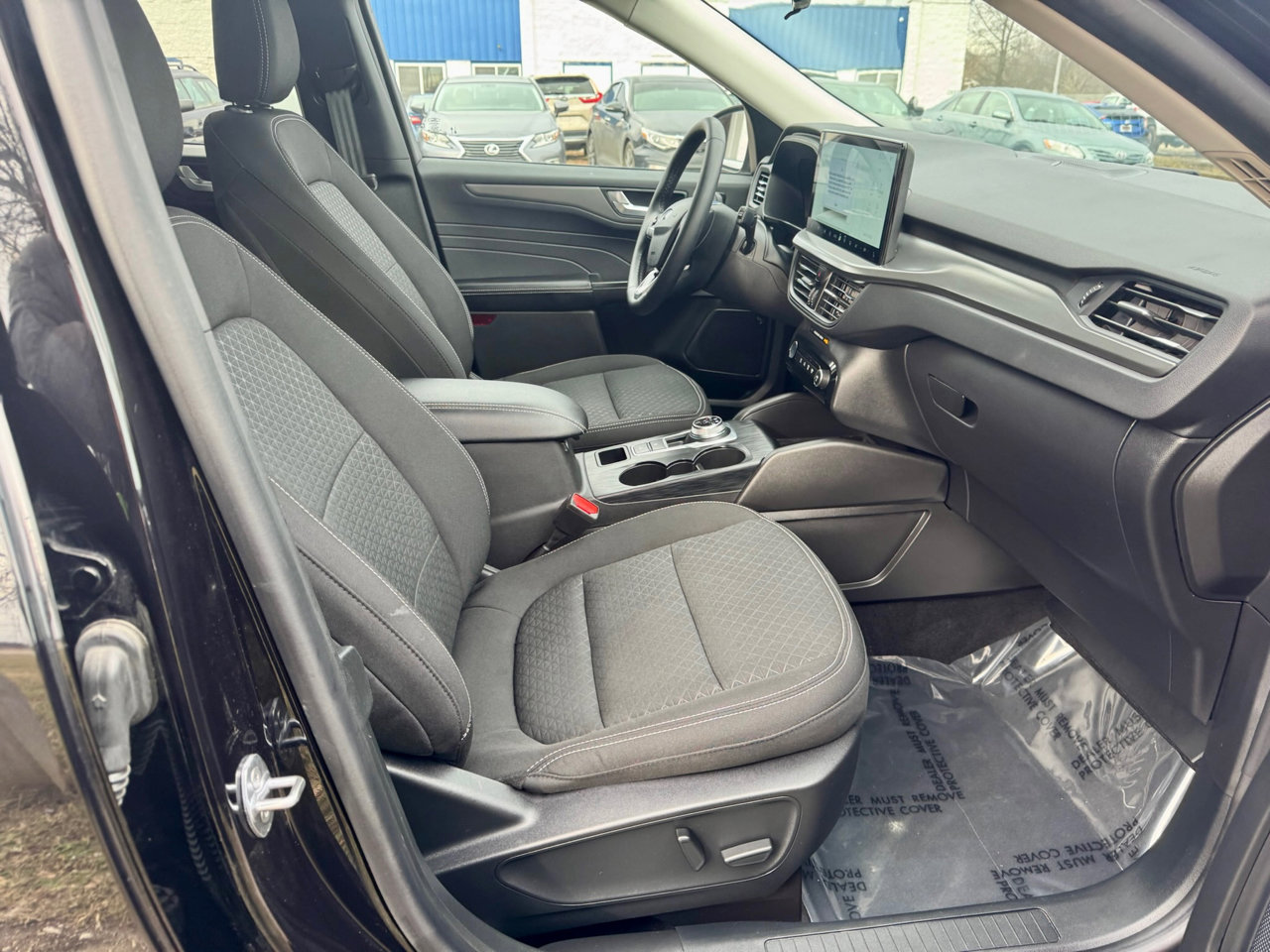 Used 2025 Ford Escape Active w/ Active Premium Tech Pack image 19