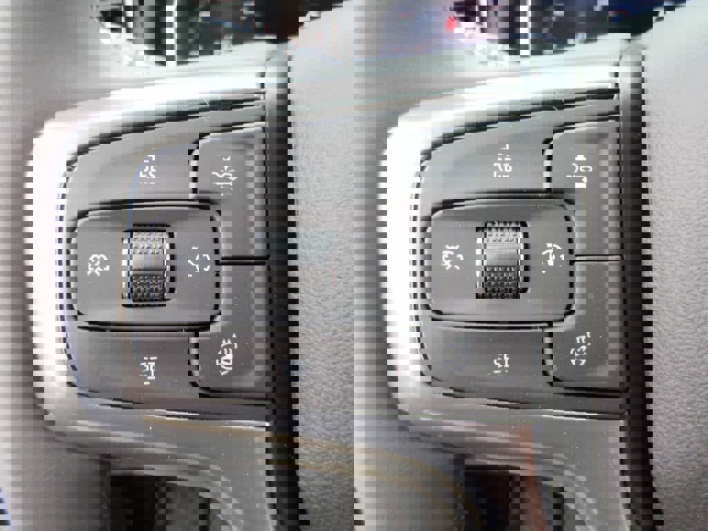 New 2026 Chevrolet Silverado 3500 LT image 28