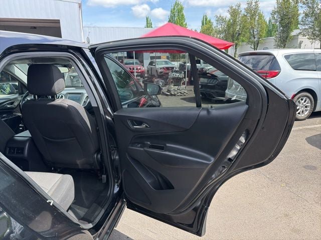 Used 2018 Chevrolet Equinox LT FWD image 21