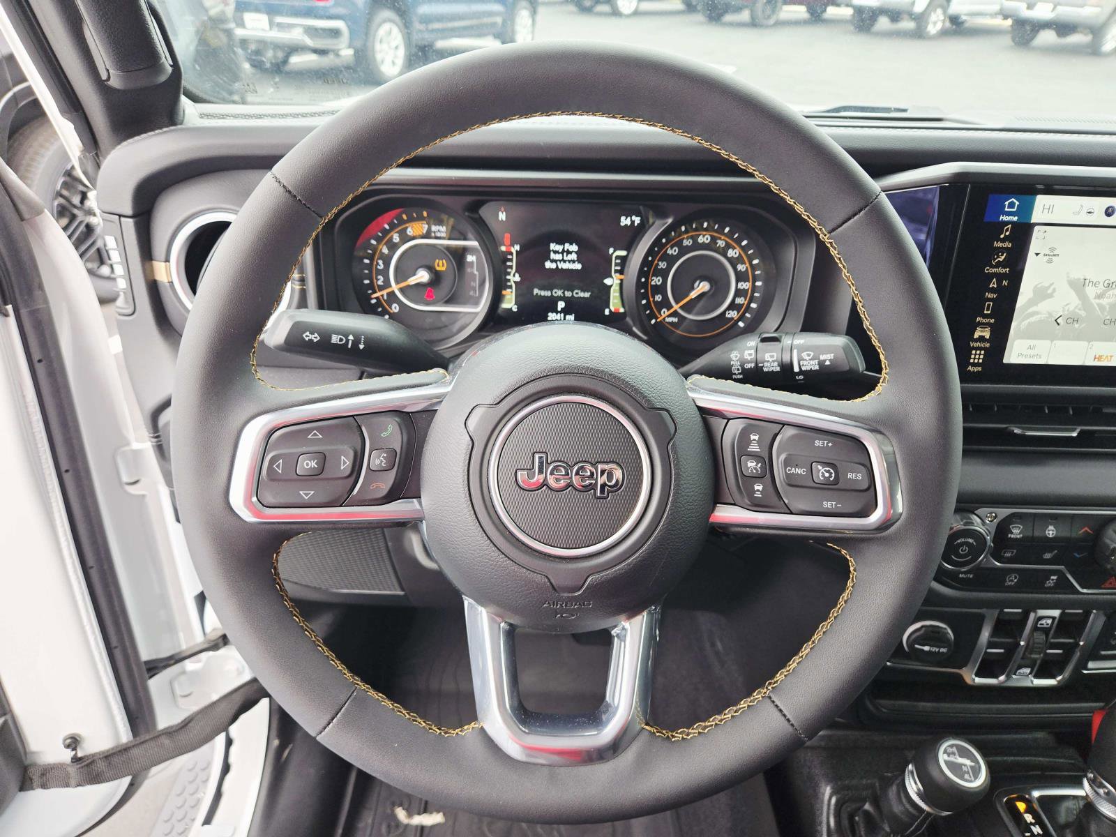 Used 2025 Jeep Wrangler Sahara w/ Safety Group image 24