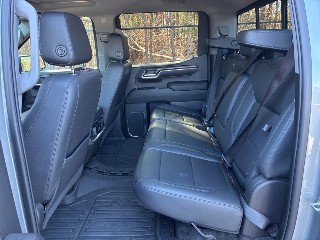 Used 2023 GMC Sierra 1500 SLT w/ SLT Convenience Package image 20