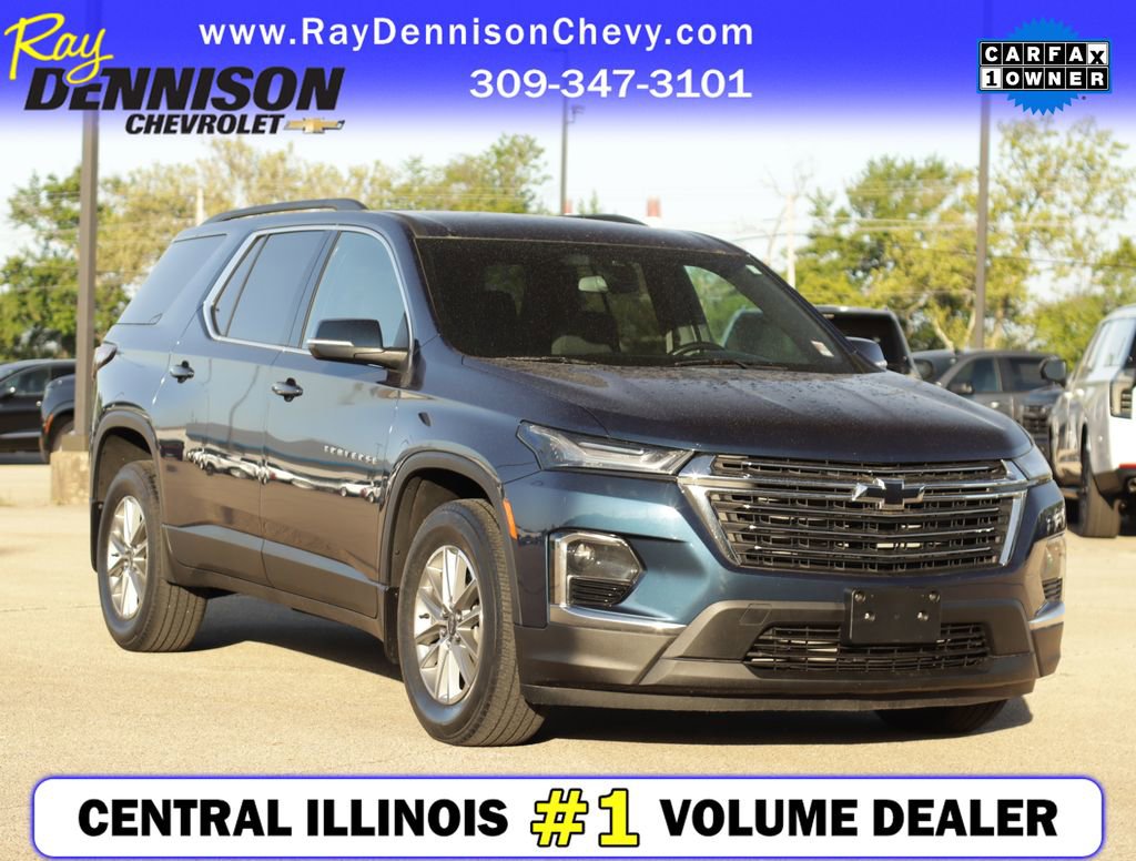 Used 2023 Chevrolet Traverse LT FWD image 1