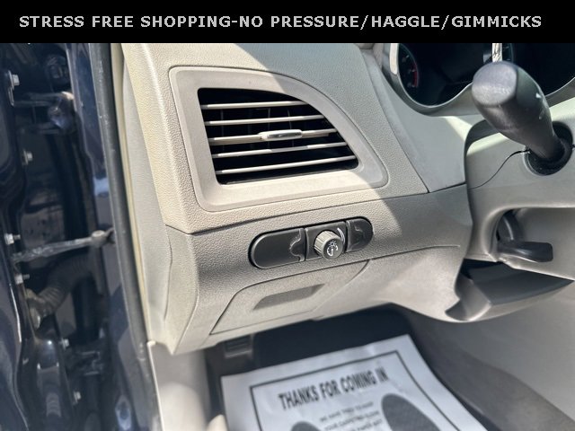 Used 2009 Chevrolet Malibu LS image 12