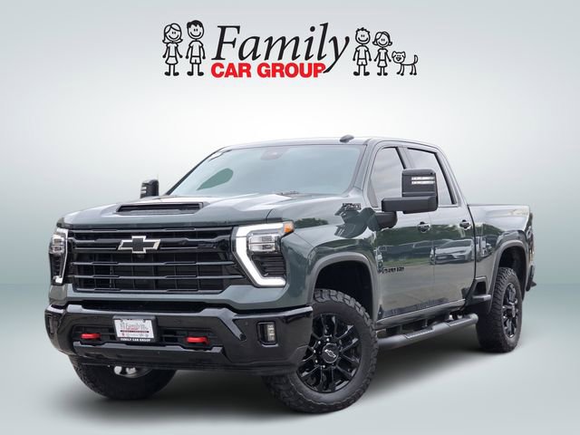Used 2025 Chevrolet Silverado 2500 LT w/ Trail Boss Package AWD/4WD image 1
