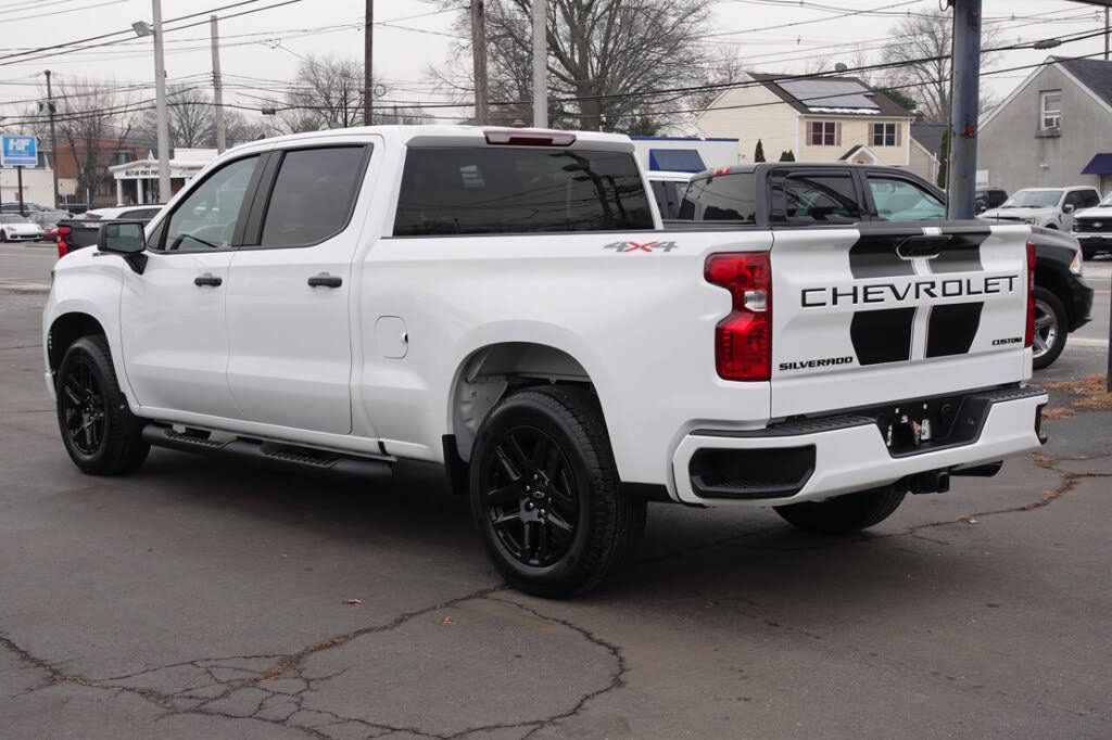 Used 2023 Chevrolet Silverado 1500 Custom w/ Rally Edition AWD/4WD image 3