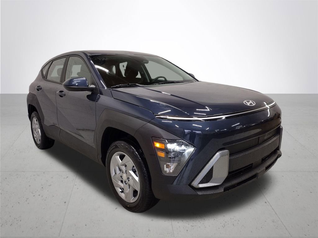 New 2026 Hyundai Kona SE image 4