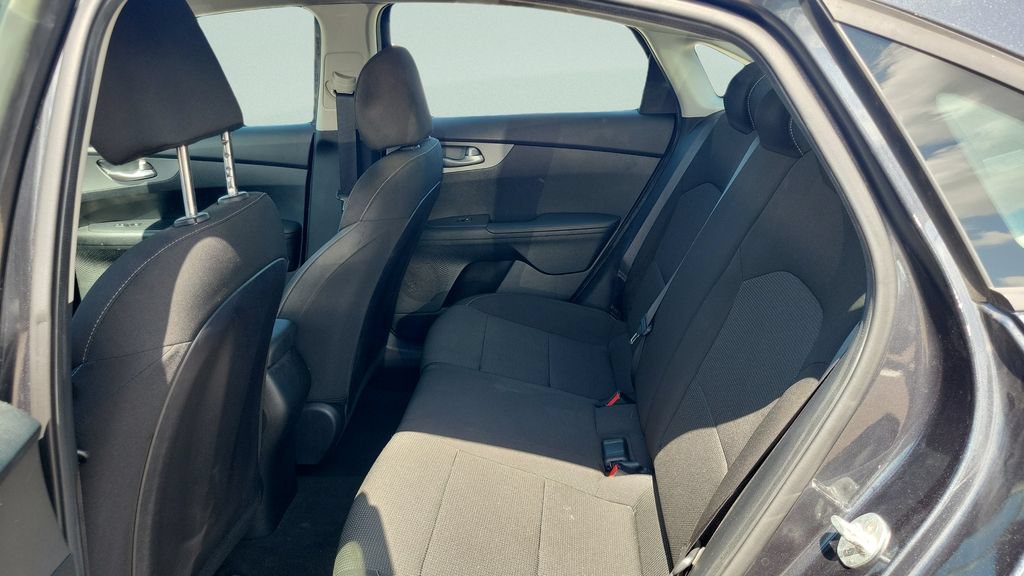 Used 2019 Kia Forte LXS FWD image 10