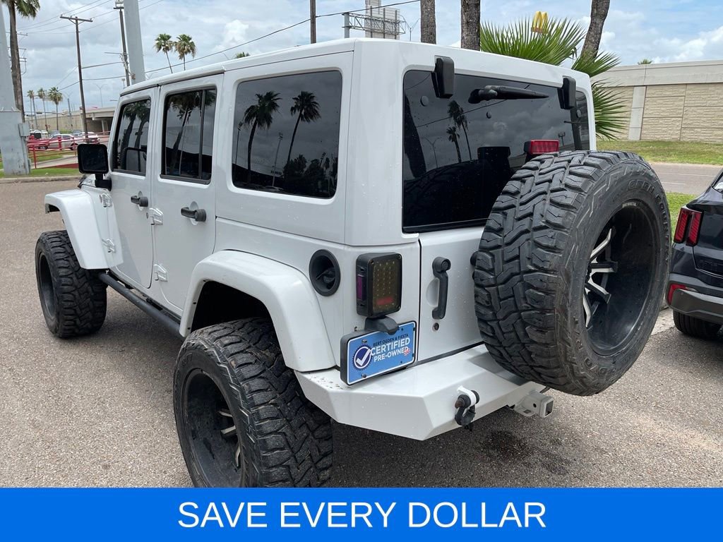 Used 2016 Jeep Wrangler Unlimited Rubicon w/ Connectivity Group AWD/4WD image 4