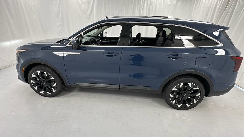 New 2025 Kia Sorento EX w/ Panoramic Sunroof Package image 6
