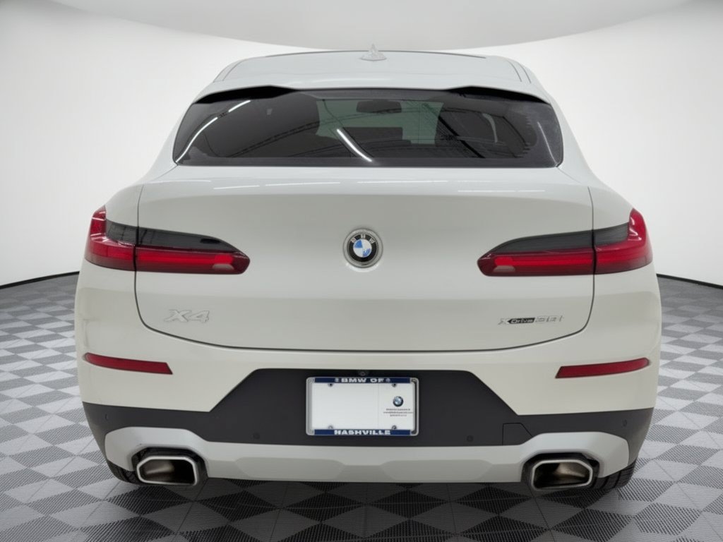 Used 2024 BMW X4 xDrive30i AWD/4WD image 11