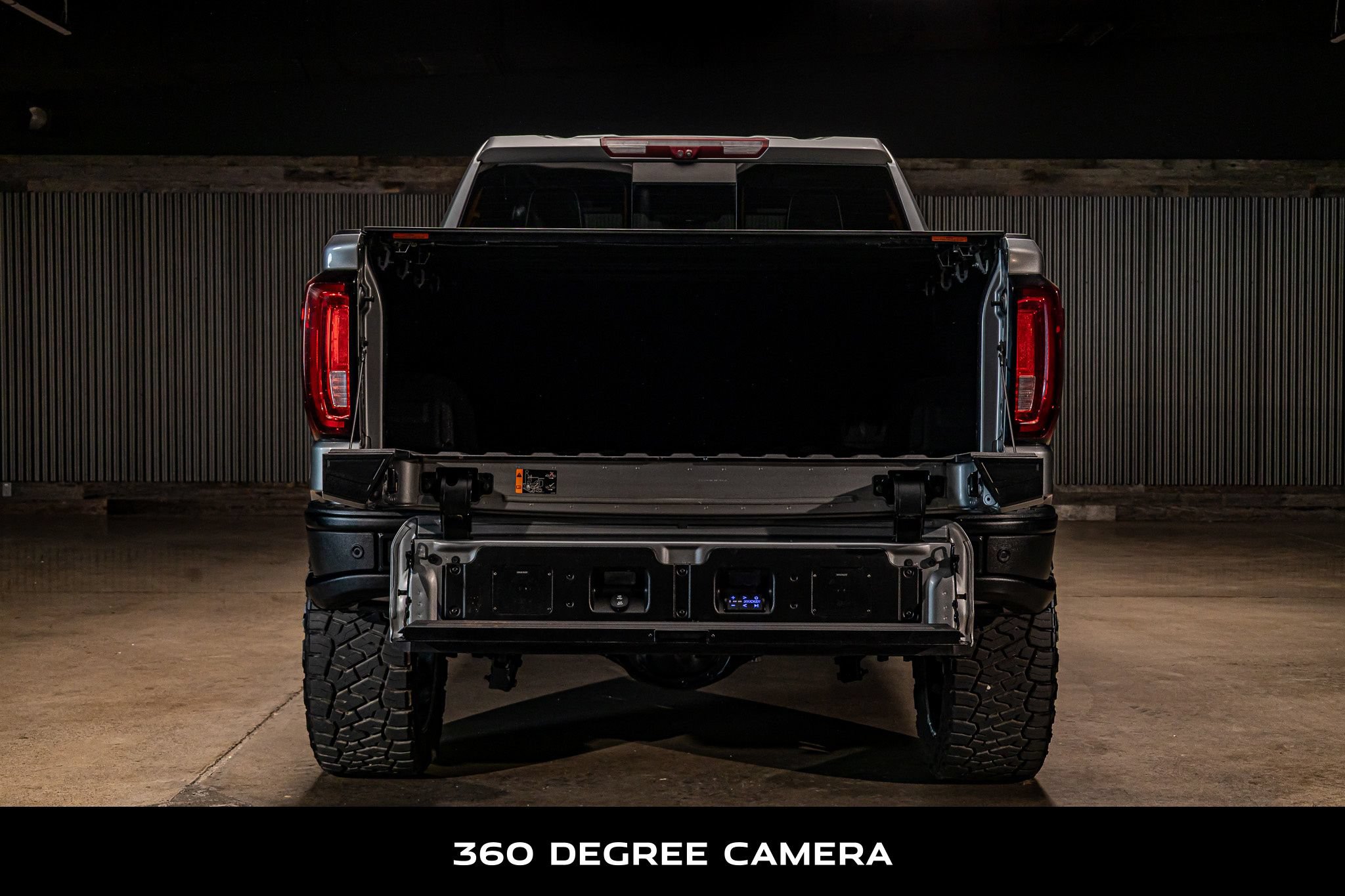 Used 2023 GMC Sierra 1500 AT4X w/ AT4X AEV Edition AWD/4WD image 8