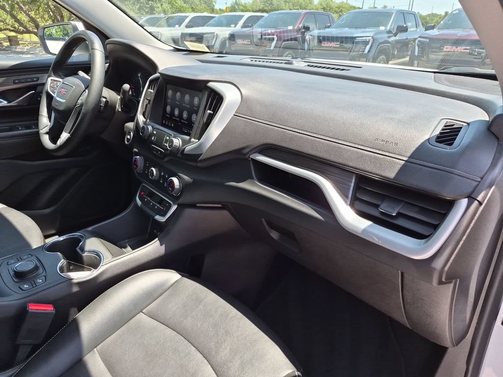 Used 2023 GMC Terrain SLT AWD/4WD image 37