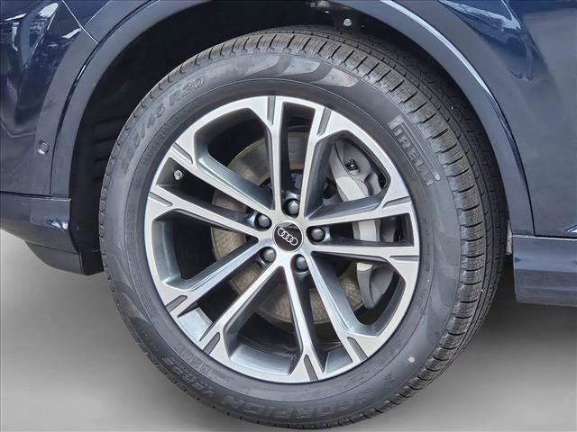 New 2026 Audi Q7 2.0T Premium AWD/4WD image 9