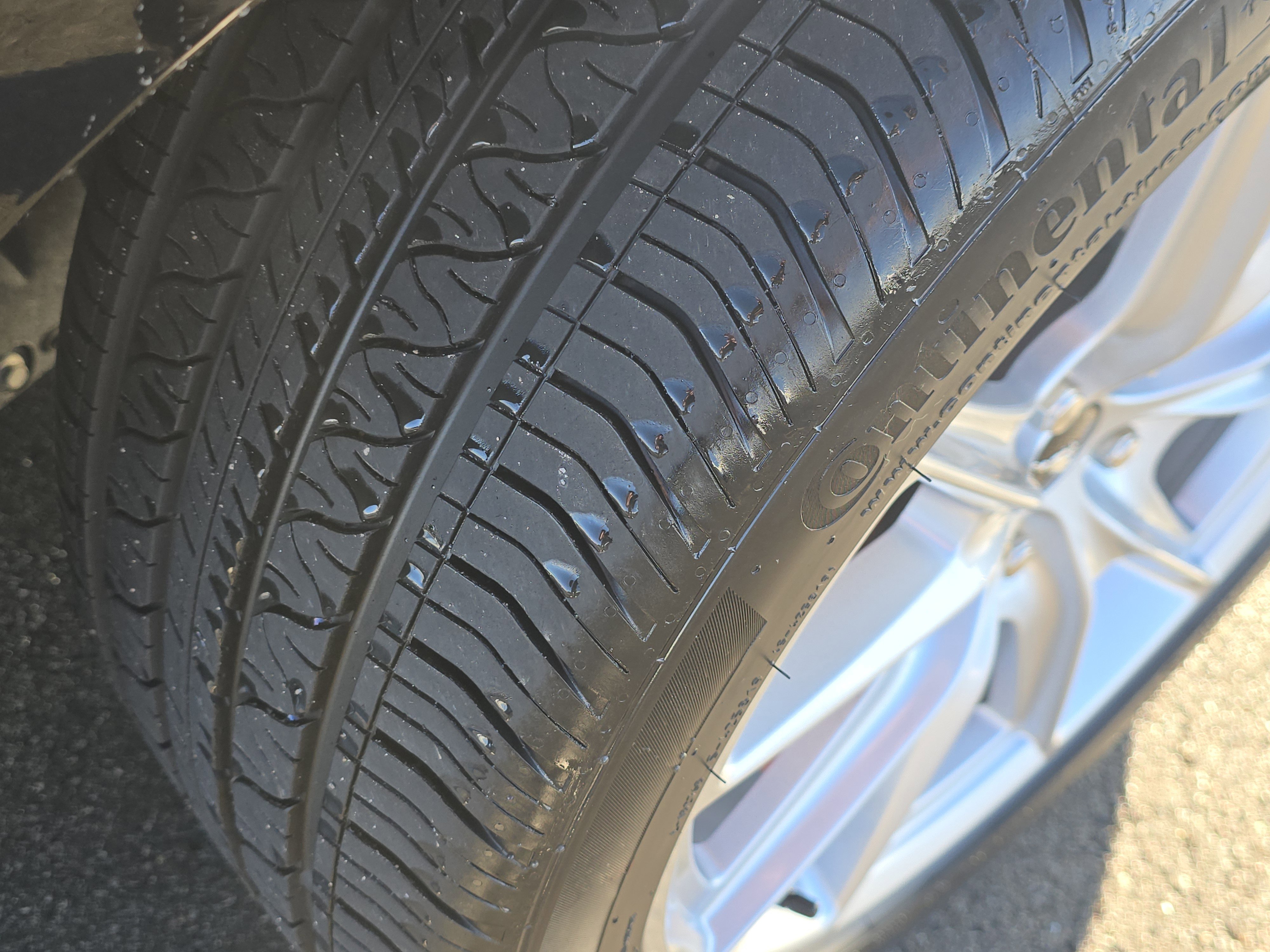 Used 2024 Ford Mustang GT Premium image 15