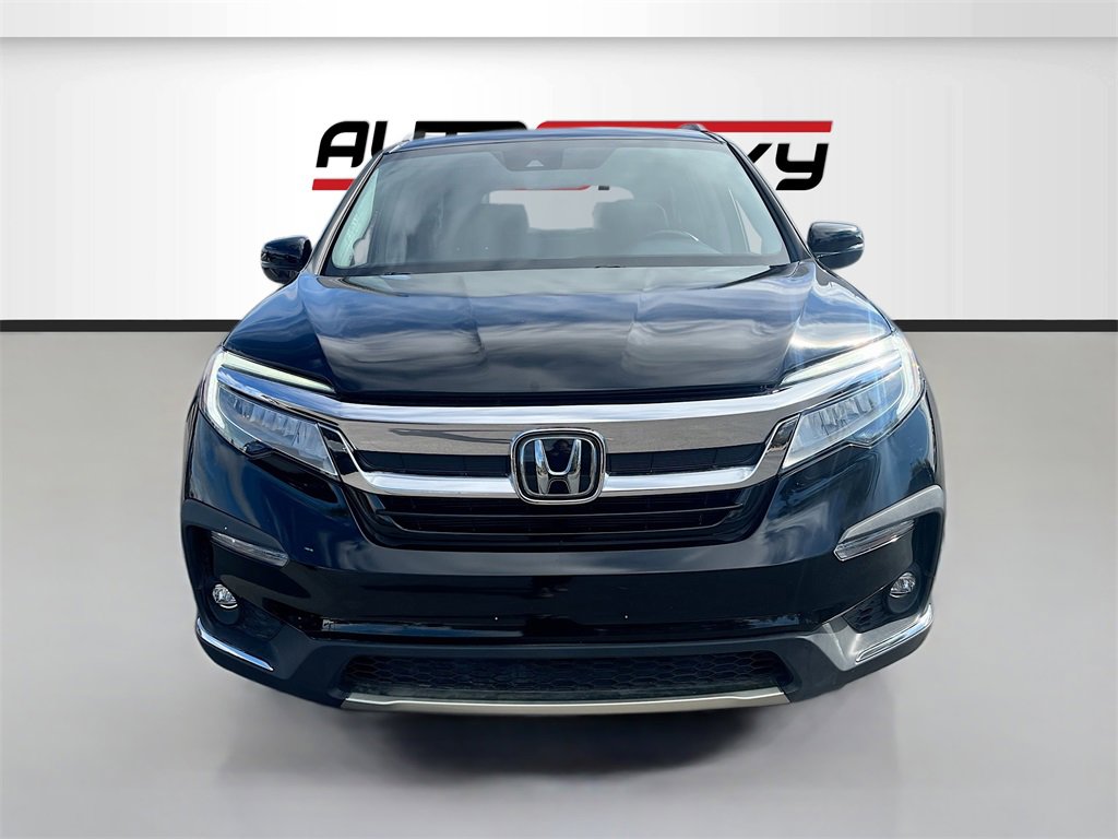 Used 2020 Honda Pilot Touring image 2