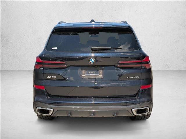 Used 2025 BMW X5 xDrive40i w/ M Sport Package AWD/4WD image 6