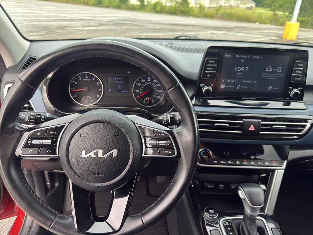 Used 2023 Kia Seltos S FWD image 9