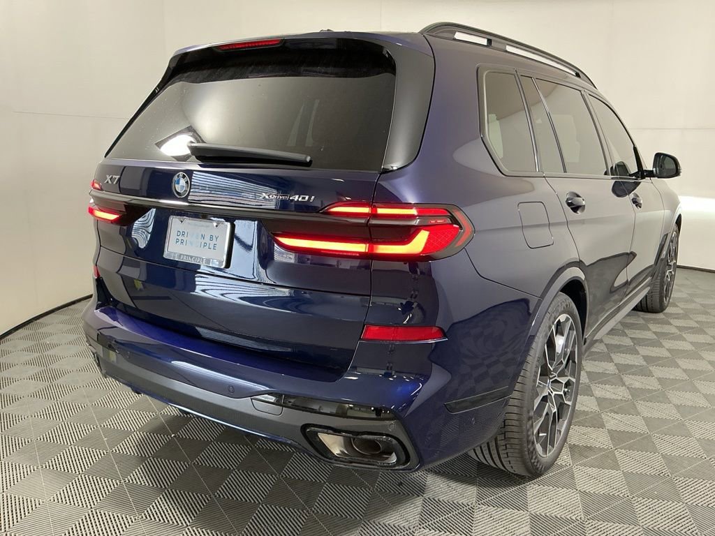 New 2026 BMW X7 xDrive40i w/ Executive Package AWD/4WD image 5