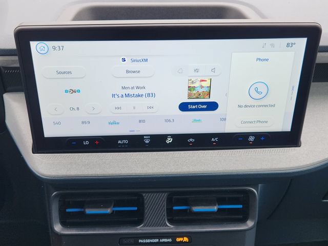 Used 2025 Ford Maverick XLT FWD image 7