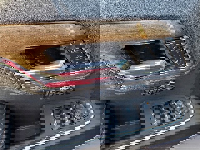 Certified 2024 Chevrolet Silverado 1500 High Country w/ Technology Package image 16