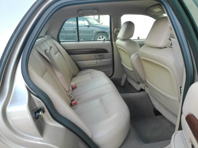Used 2003 Mercury Grand Marquis GS RWD image 21