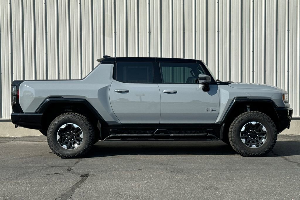 New 2025 GMC Hummer EV 3X w/ Battery Pack, 24 Module Pack AWD/4WD video 3