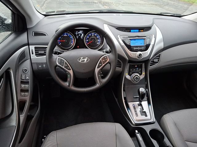 Used 2013 Hyundai Elantra Limited FWD image 13
