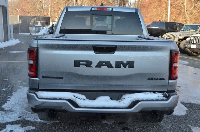New 2026 RAM 1500 4x4 Crew Cab image 7