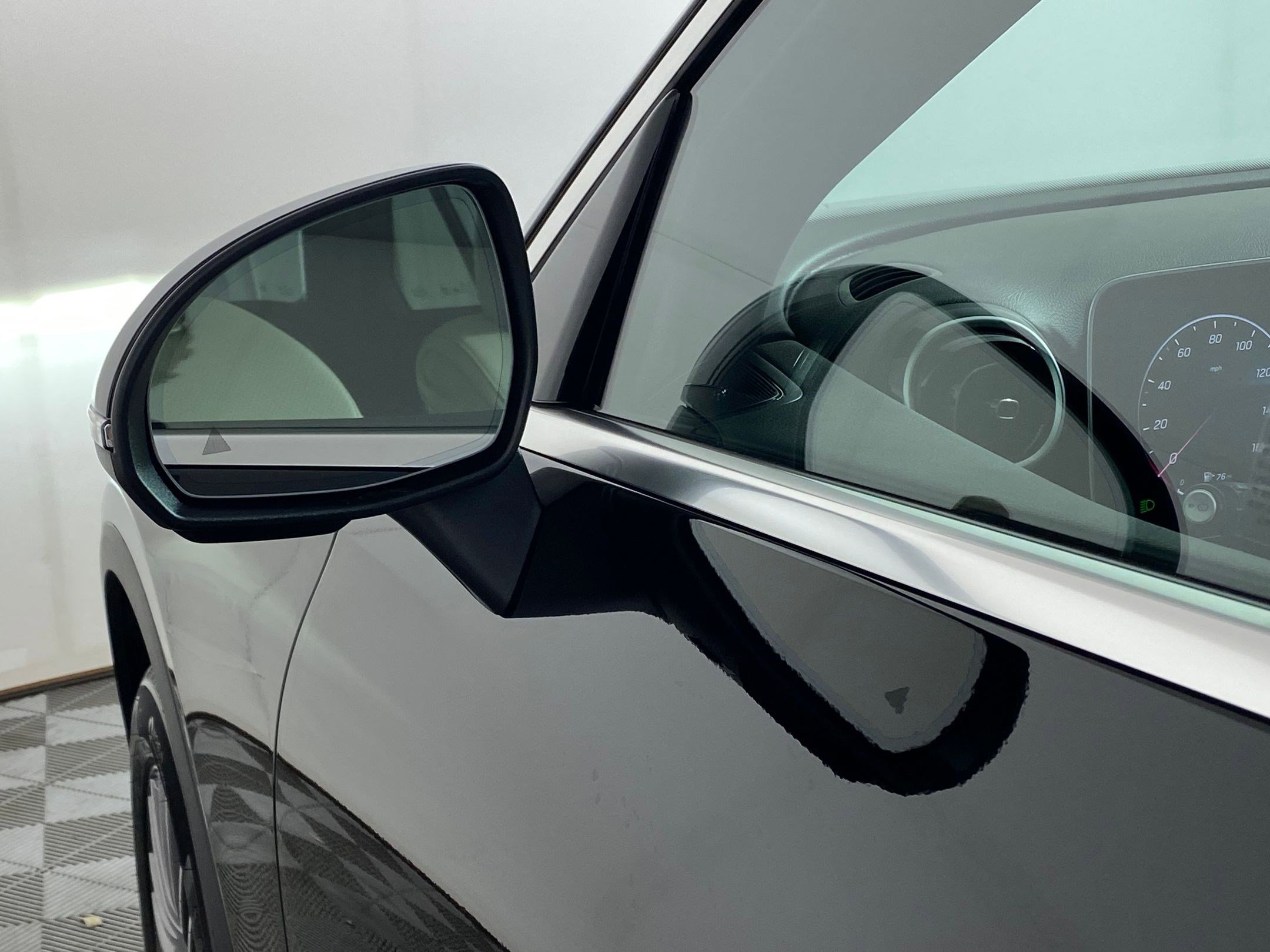 Used 2026 Mercedes-Benz GLC 300 4MATIC image 22