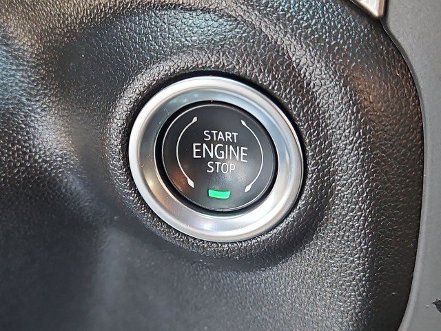 Used 2025 Chevrolet Silverado 1500 Custom RWD image 16