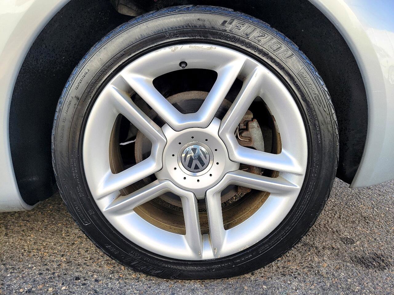 Used 2004 Volkswagen Beetle GLS image 26