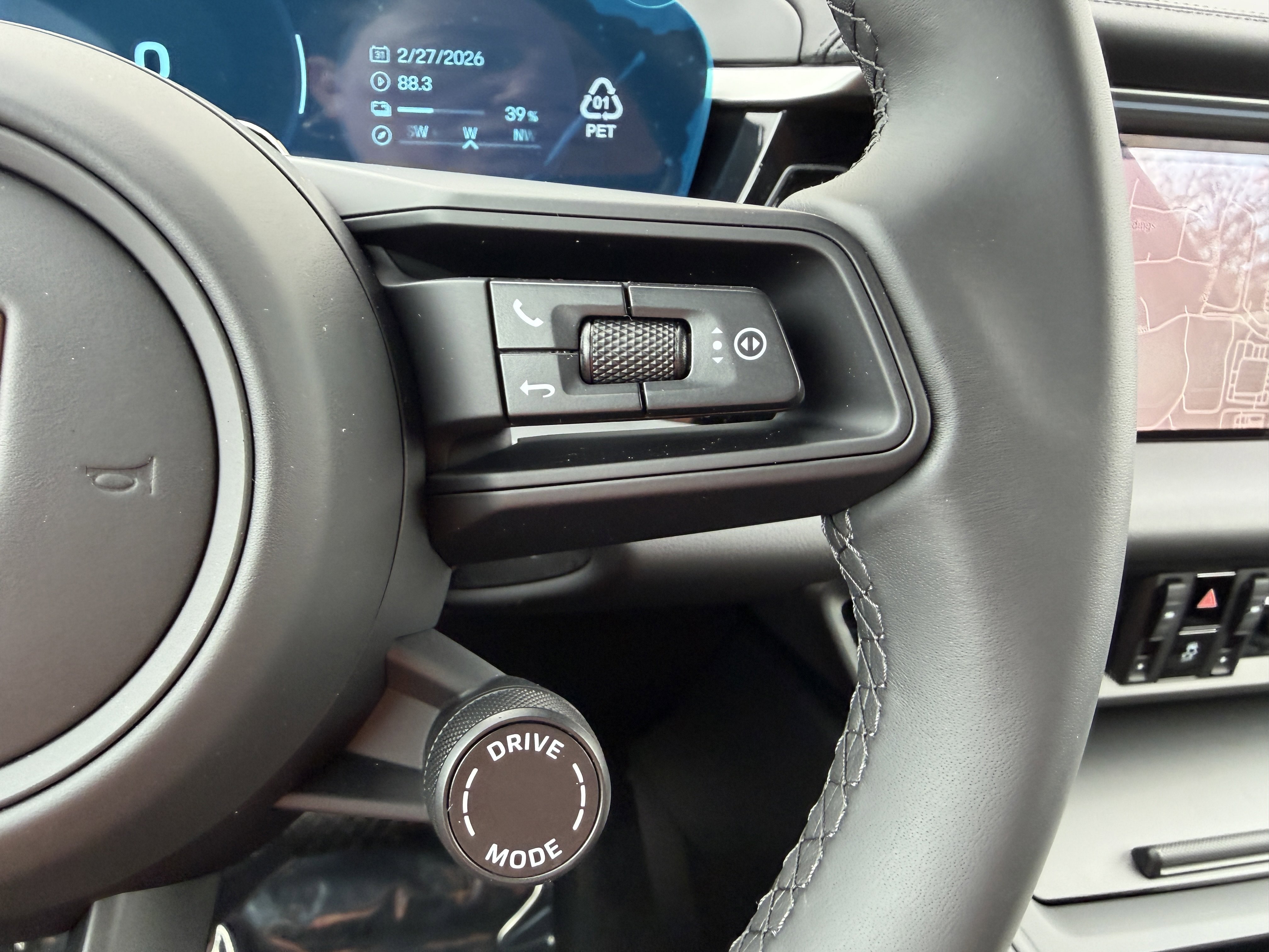 New 2026 Porsche Macan Electric image 35