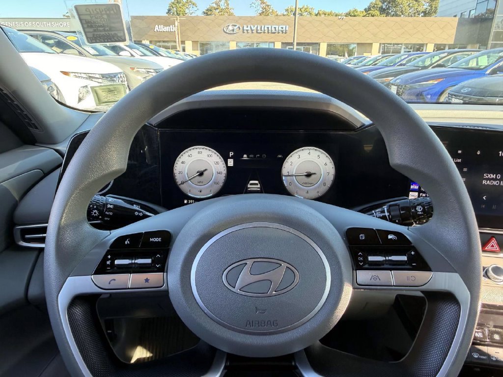 Certified 2024 Hyundai Elantra SEL FWD image 26