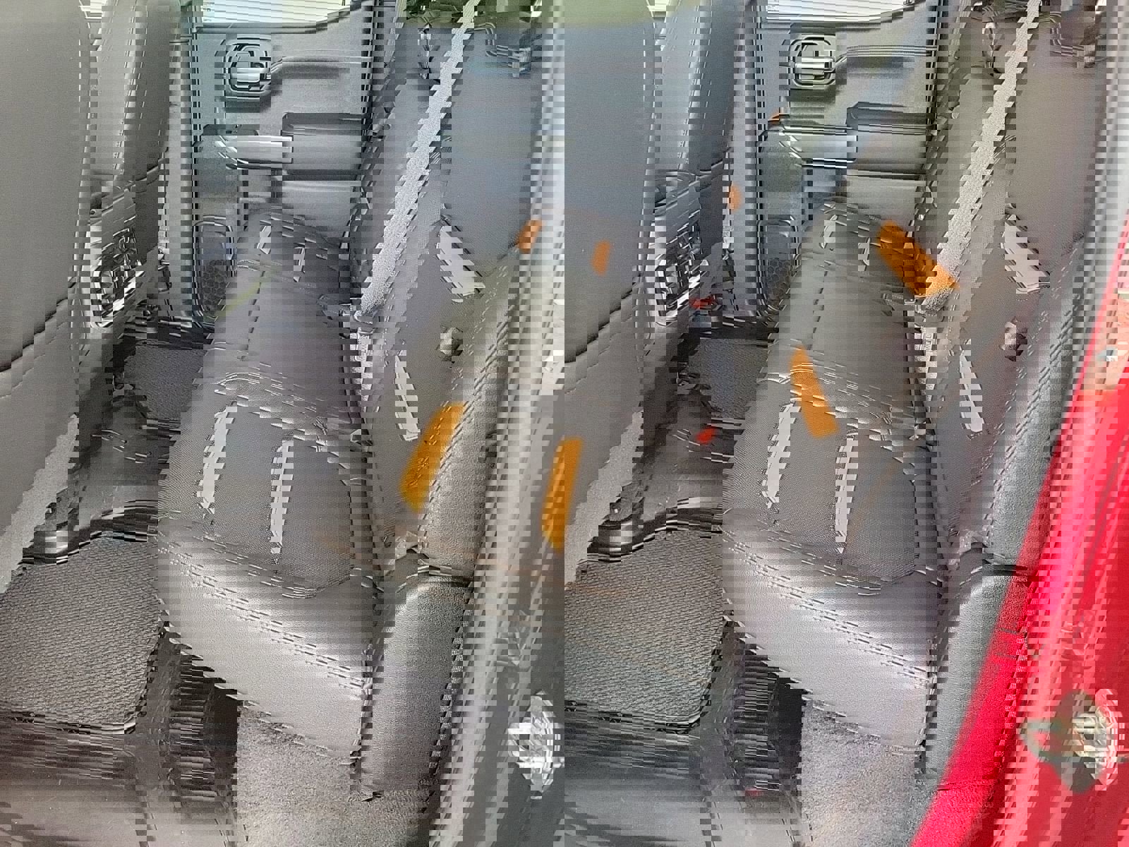 Used 2021 GMC Sierra 1500 AT4 w/ AT4 Value Package image 16