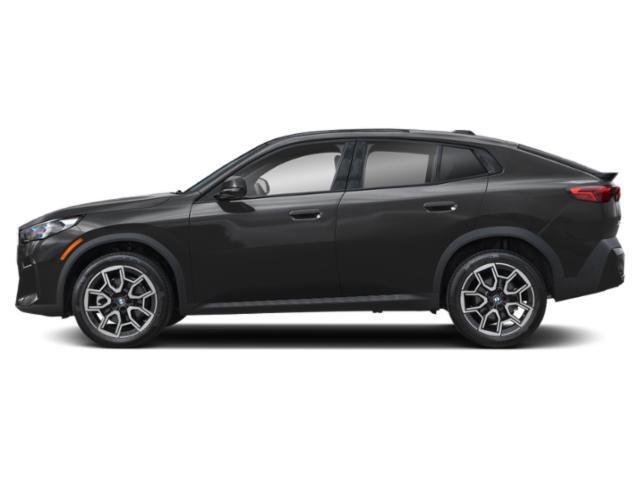Certified 2025 BMW X2 xDrive28i w/ Convenience Package image 3