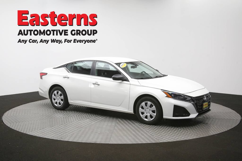 Used 2024 Nissan Altima 2.5 S FWD image 46